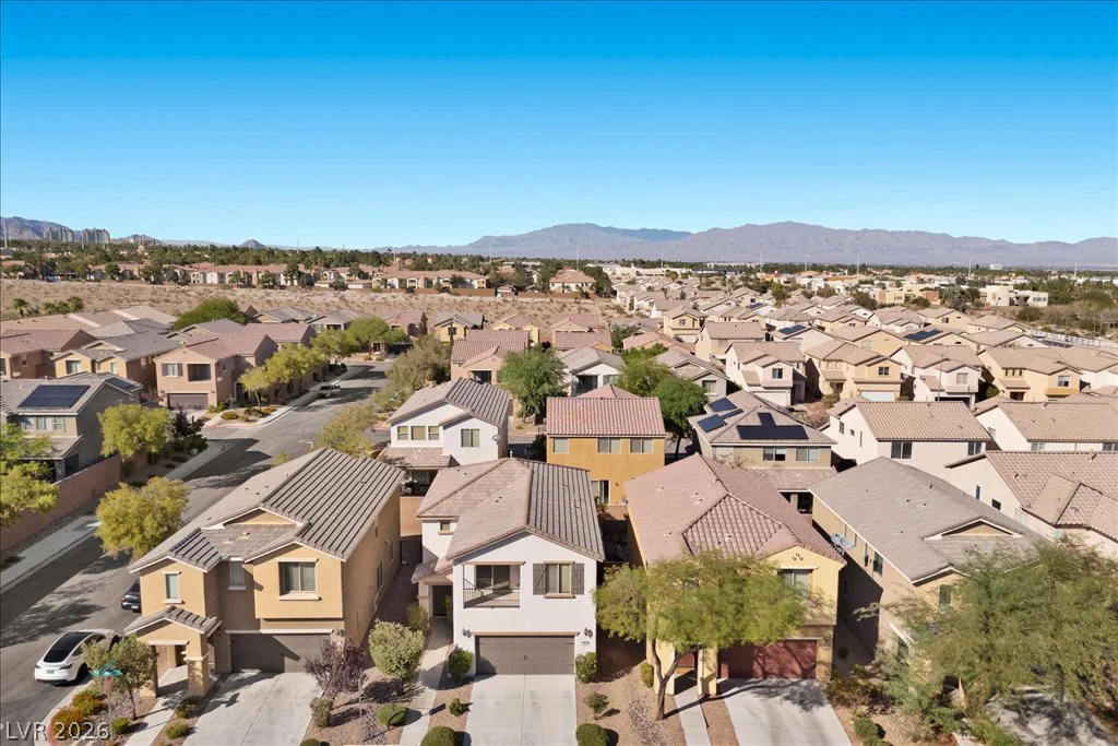 8262 Arden Landing, Las Vegas, NV 89117