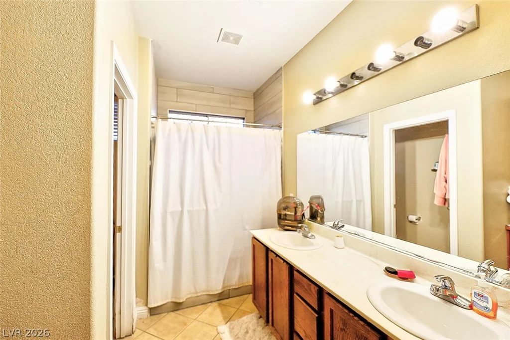 5505 Prospectors Creek, Las Vegas, NV 89122