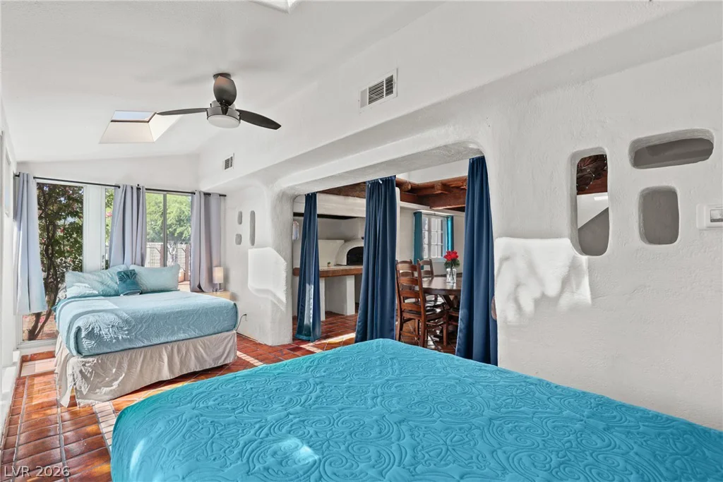 5440 Black Knight, Las Vegas, NV 89119