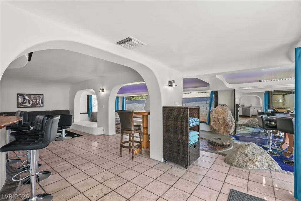 5440 Black Knight, Las Vegas, NV 89119