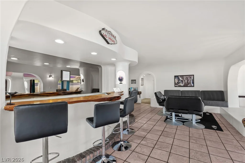 5440 Black Knight, Las Vegas, NV 89119