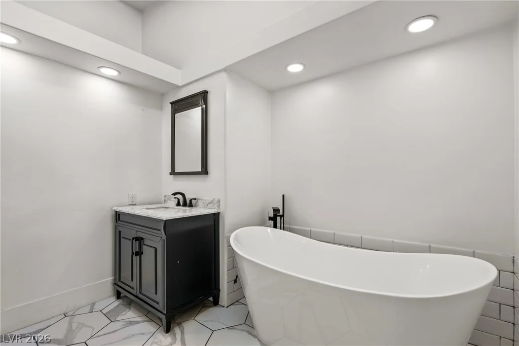 5440 Black Knight, Las Vegas, NV 89119