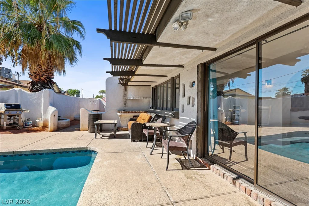 5440 Black Knight, Las Vegas, NV 89119