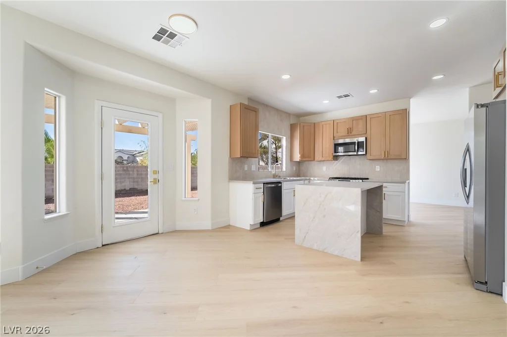 9681 Drayton, Las Vegas, NV 89148