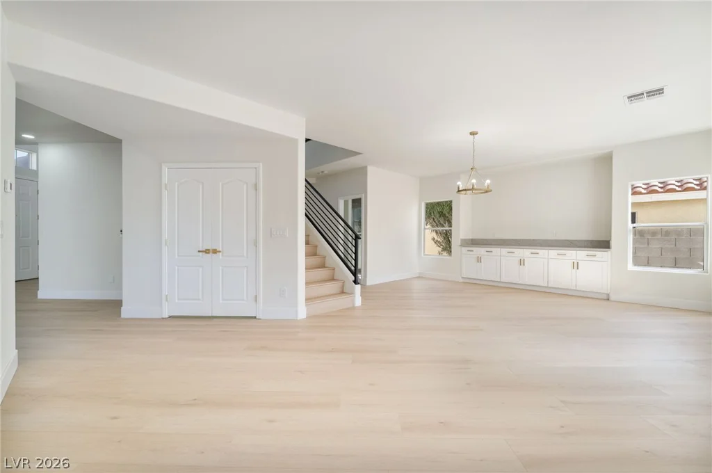 9681 Drayton, Las Vegas, NV 89148