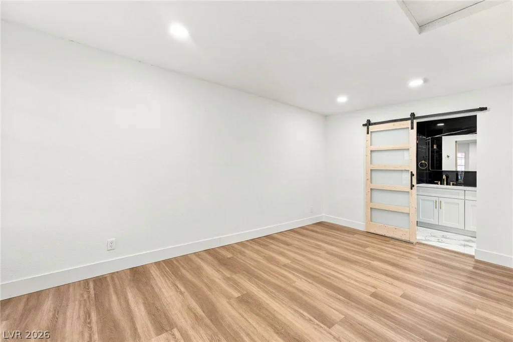 2200 Fort Apache, Las Vegas, NV 89117