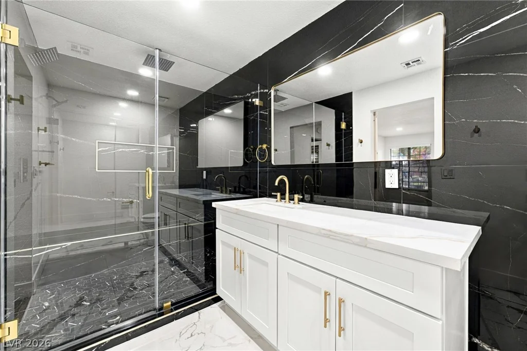 2200 Fort Apache, Las Vegas, NV 89117
