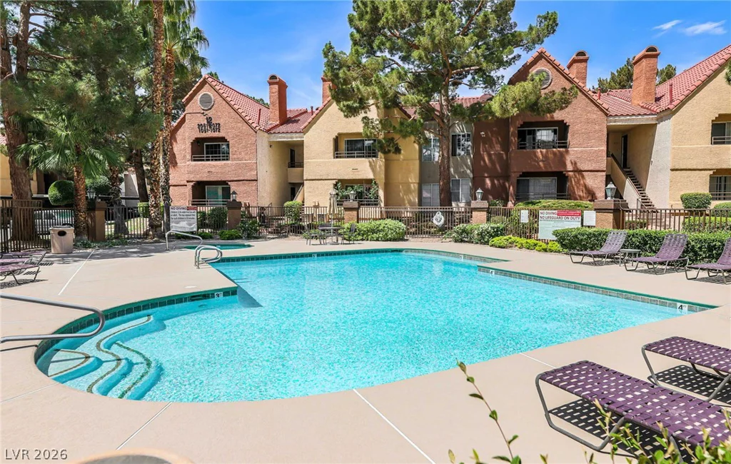 2200 Fort Apache, Las Vegas, NV 89117