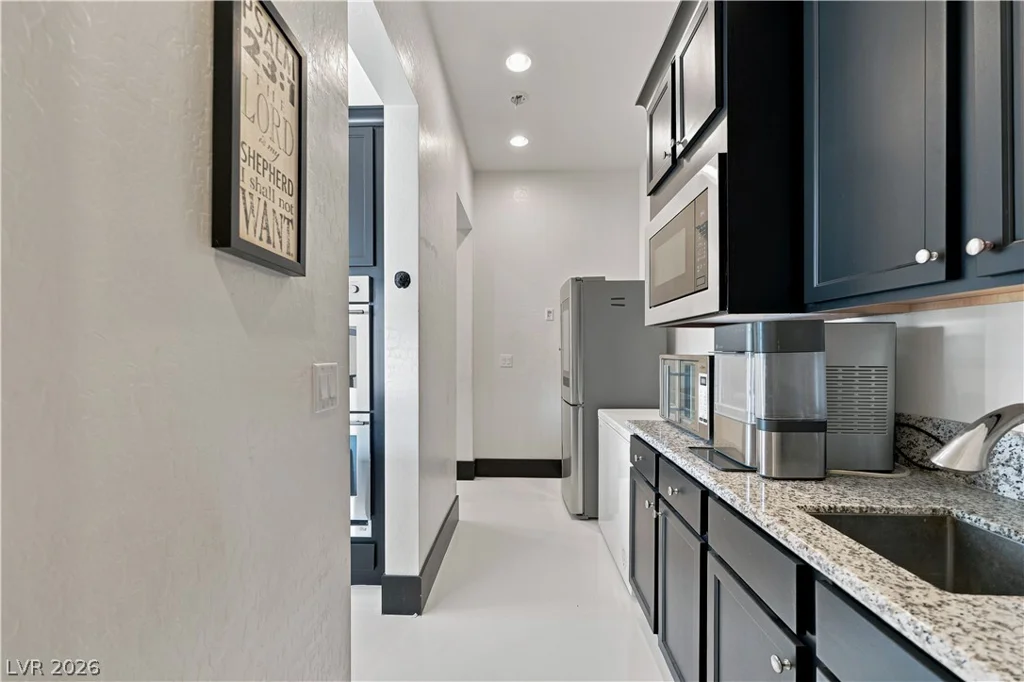 8041 Hamilton Mountain, Las Vegas, NV 89113