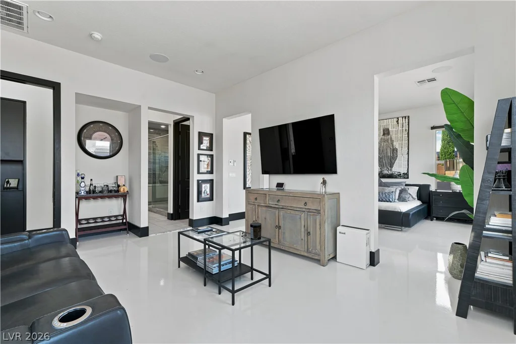 8041 Hamilton Mountain, Las Vegas, NV 89113