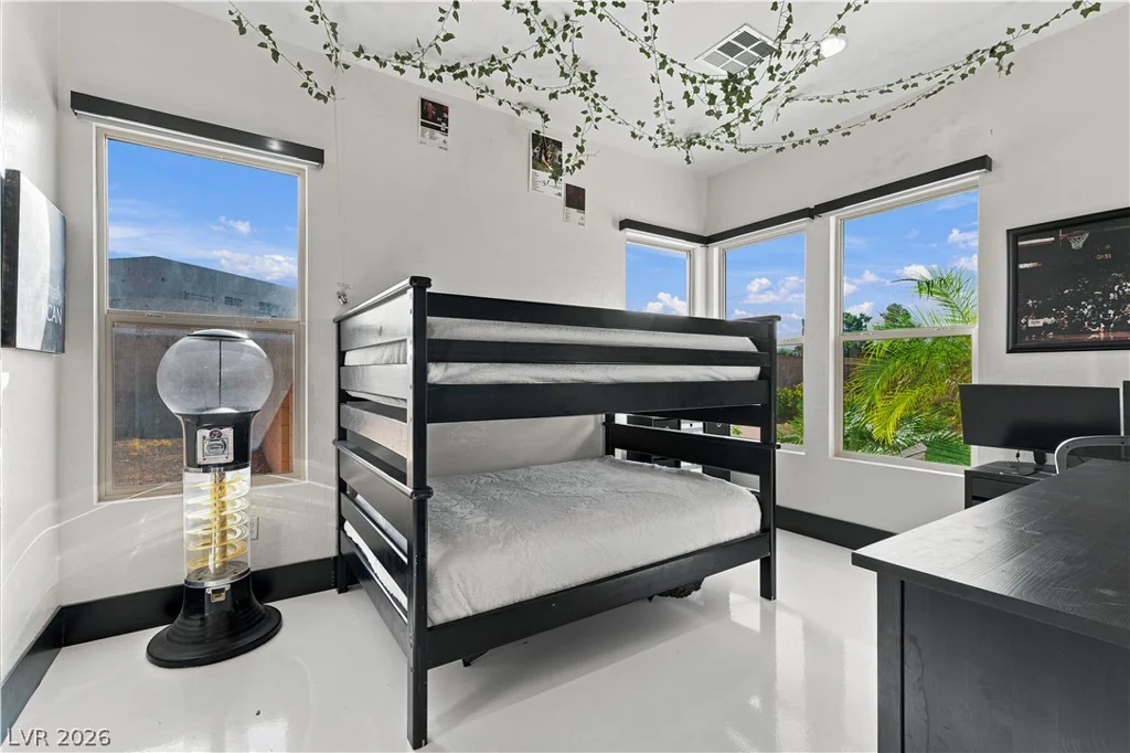 8041 Hamilton Mountain, Las Vegas, NV 89113