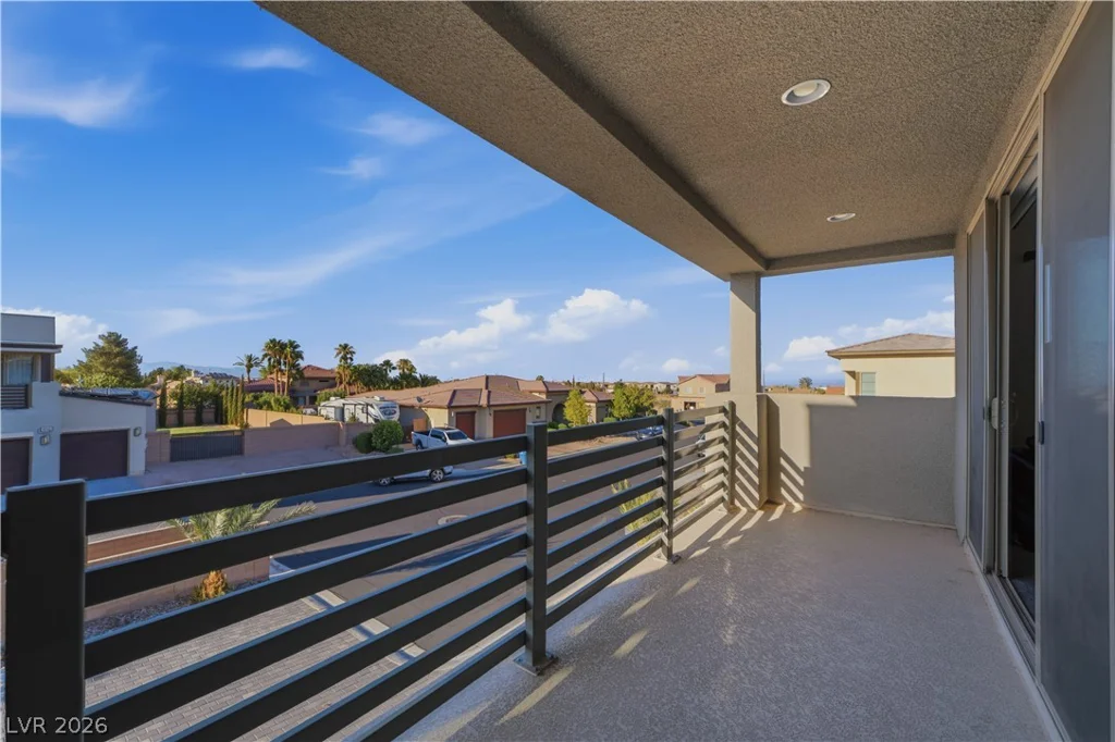 8041 Hamilton Mountain, Las Vegas, NV 89113