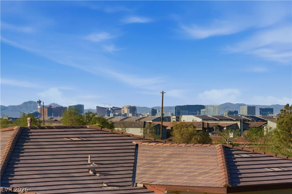 8041 Hamilton Mountain, Las Vegas, NV 89113