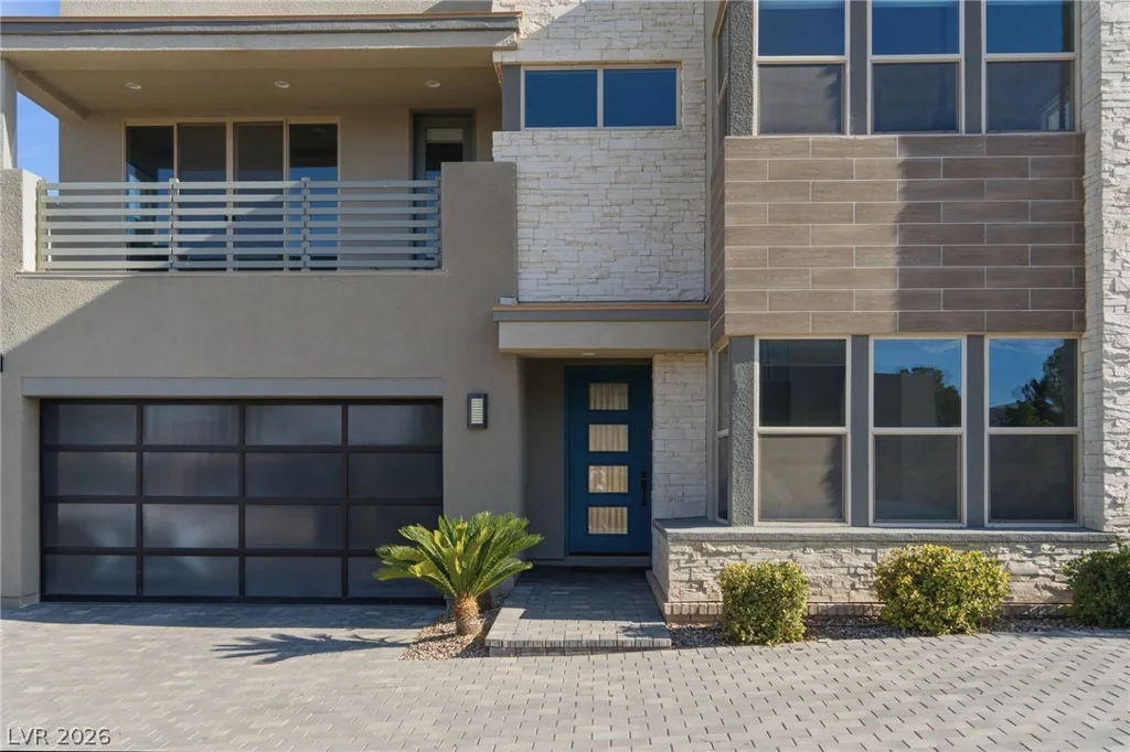 8041 Hamilton Mountain, Las Vegas, NV 89113