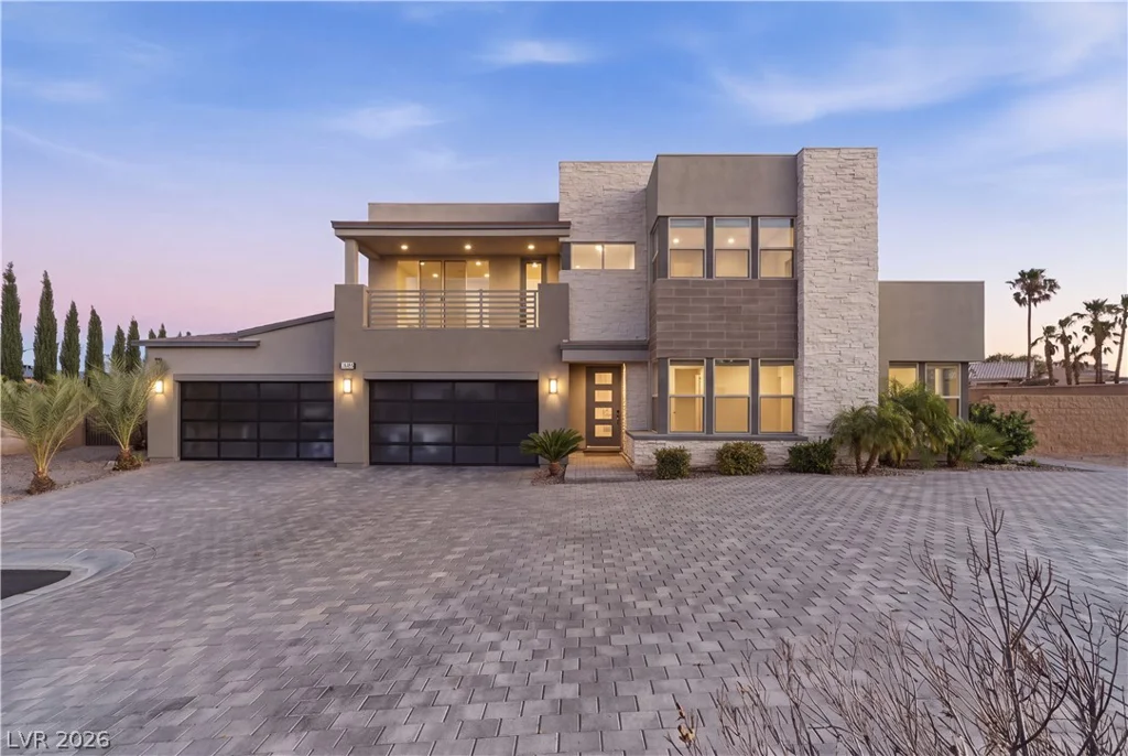 8041 Hamilton Mountain, Las Vegas, NV 89113