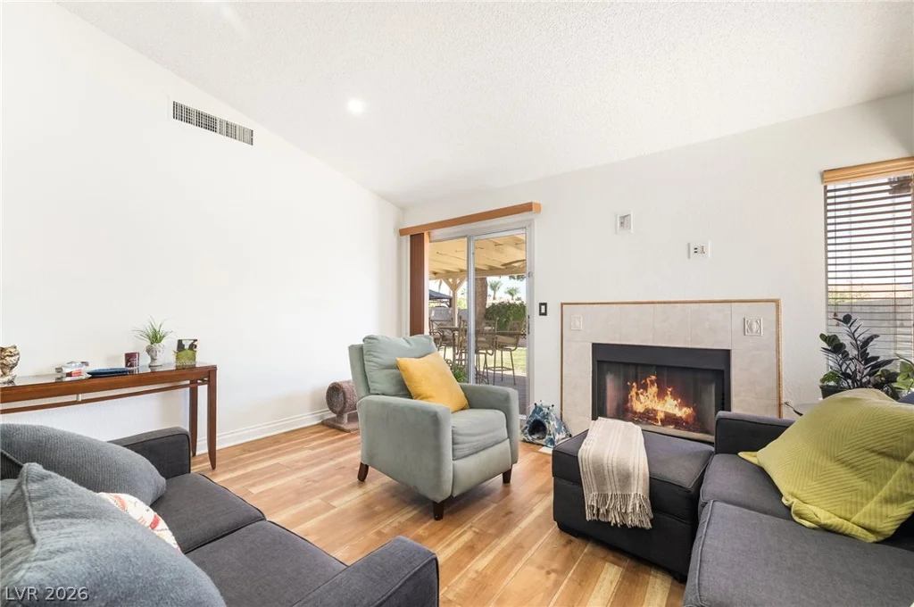8466 Palmada, Las Vegas, NV 89123