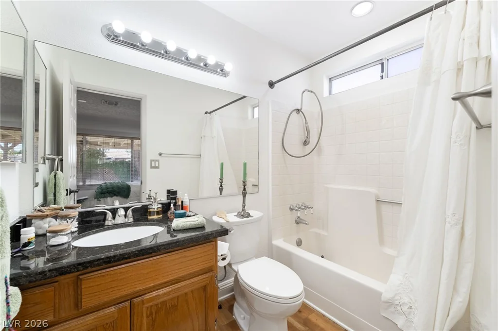 8466 Palmada, Las Vegas, NV 89123