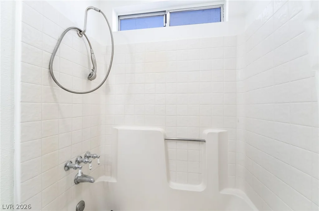 8466 Palmada, Las Vegas, NV 89123