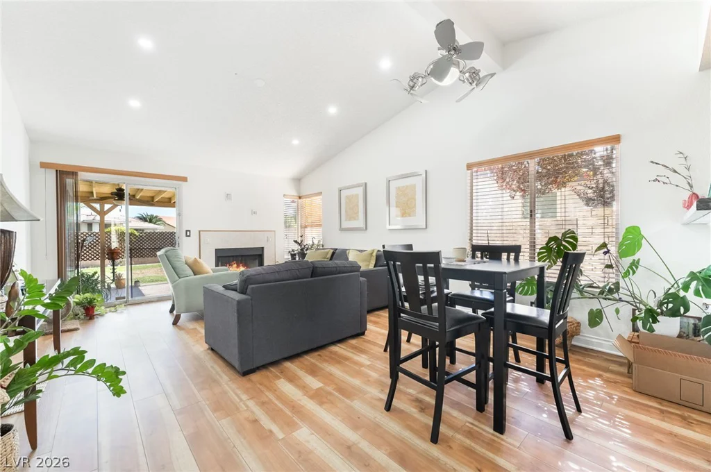 8466 Palmada, Las Vegas, NV 89123