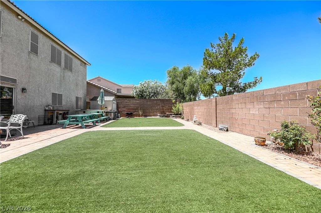 418 Finch Ridge, North Las Vegas, NV 89032