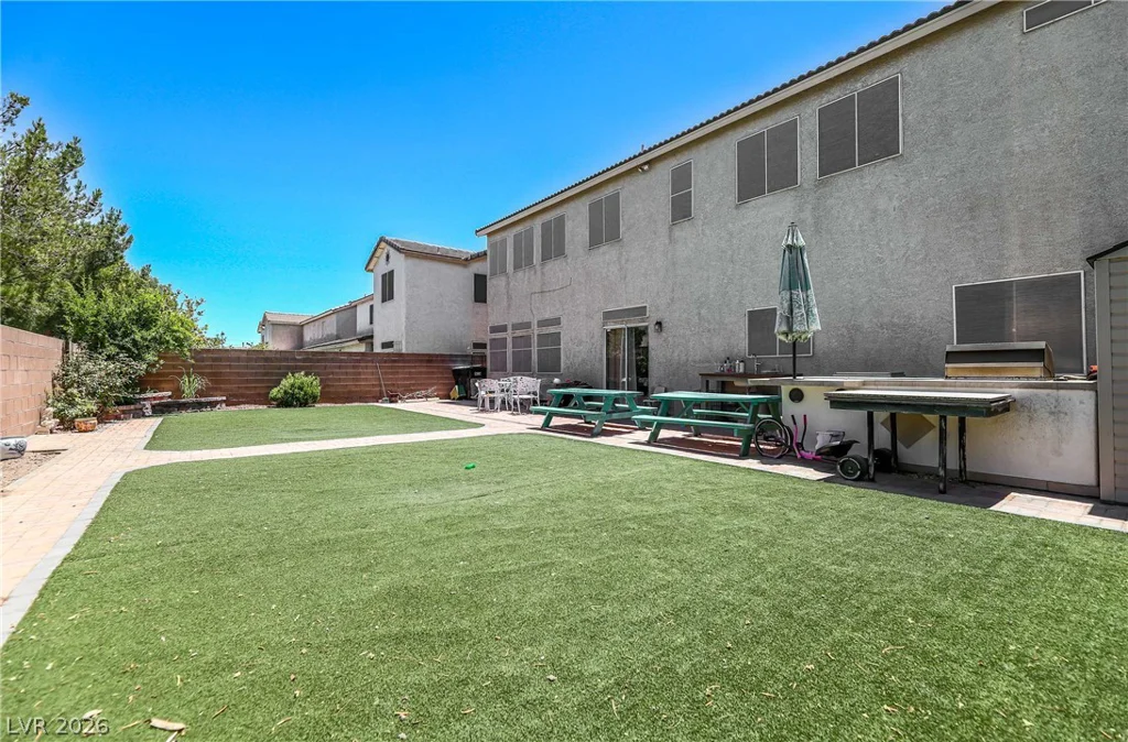 418 Finch Ridge, North Las Vegas, NV 89032