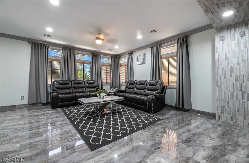 418 Finch Ridge, North Las Vegas, NV 89032