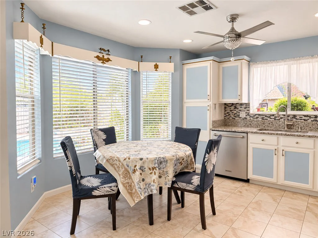 3925 Lilac Haze, Las Vegas, NV 89147