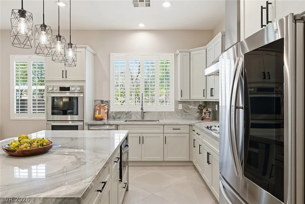 7871 Horse Bridle, Las Vegas, NV 89131