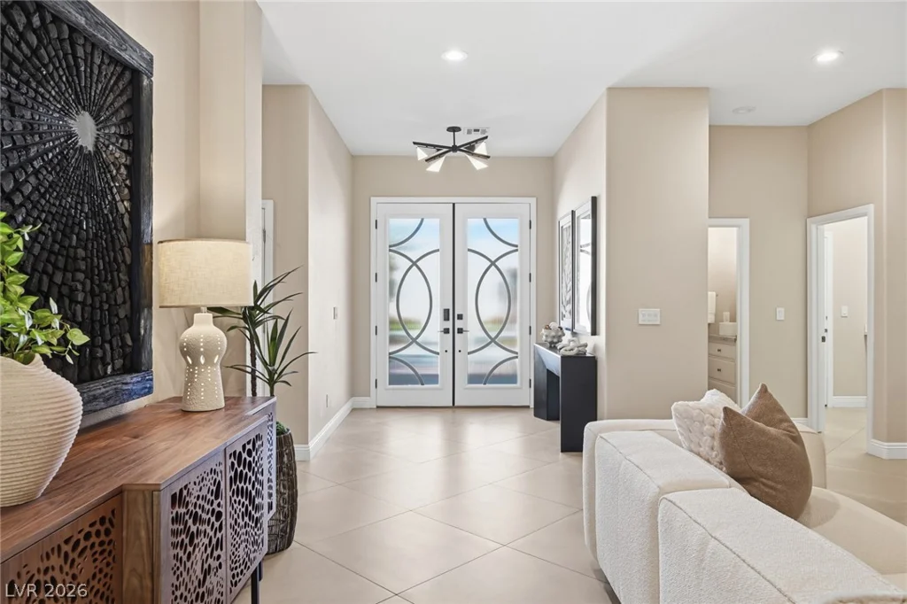 7871 Horse Bridle, Las Vegas, NV 89131