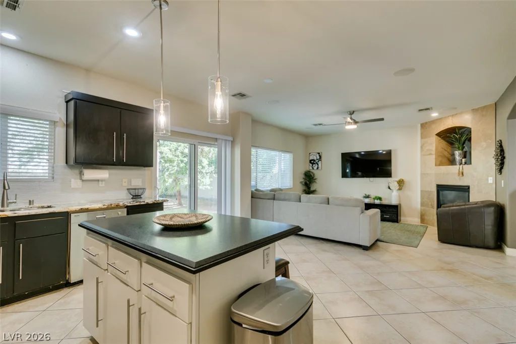 3166 Eldorado, Las Vegas, NV 89120