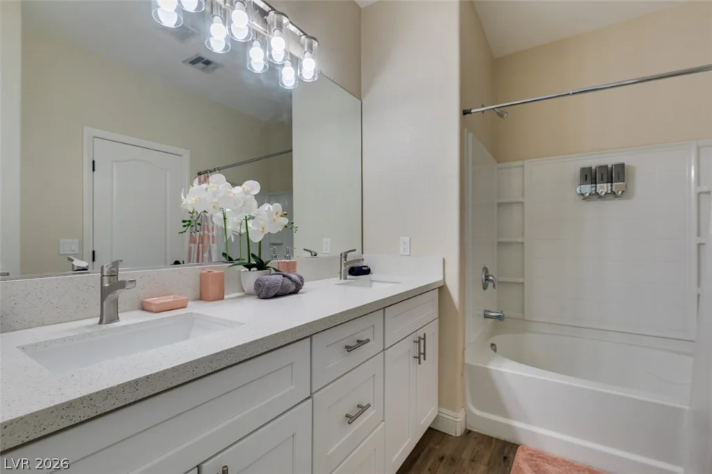 3166 Eldorado, Las Vegas, NV 89120