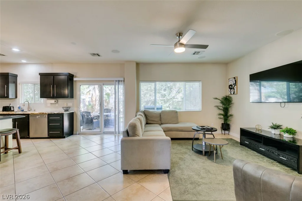 3166 Eldorado, Las Vegas, NV 89120