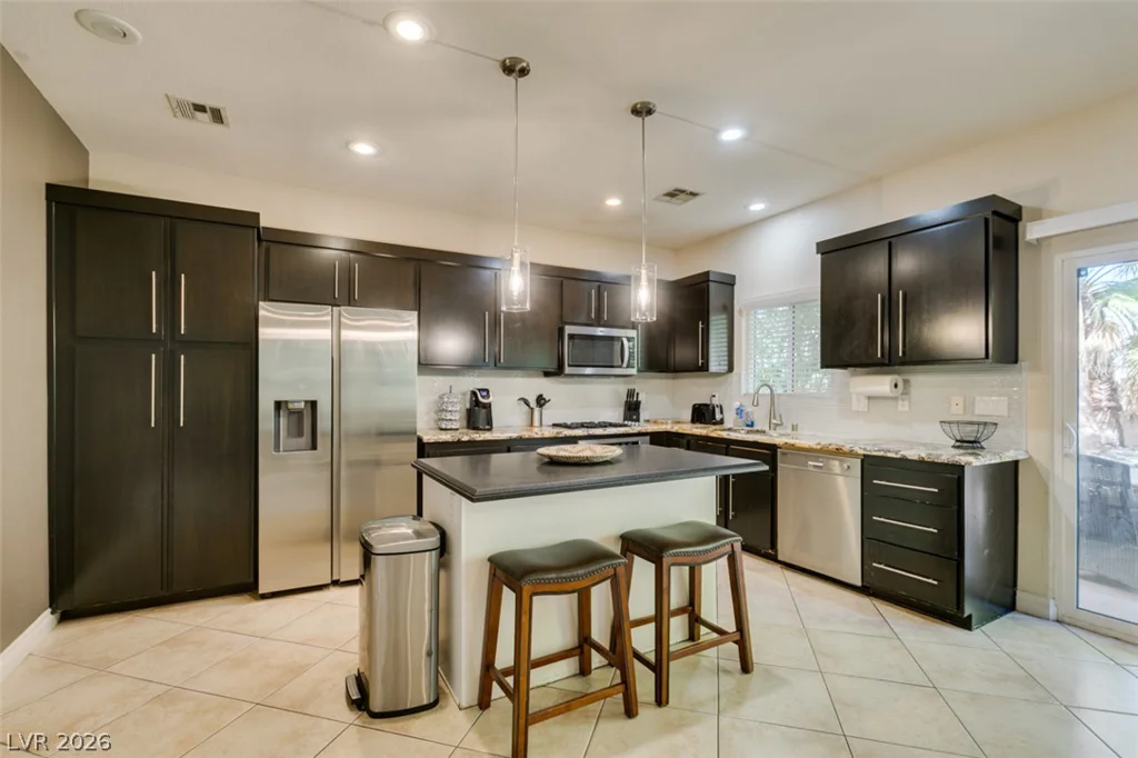 3166 Eldorado, Las Vegas, NV 89120