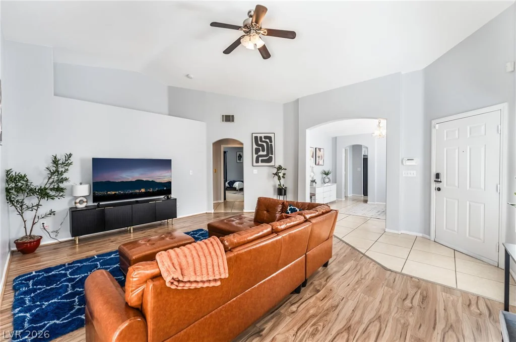 4605 Possum Berry, North Las Vegas, NV 89081
