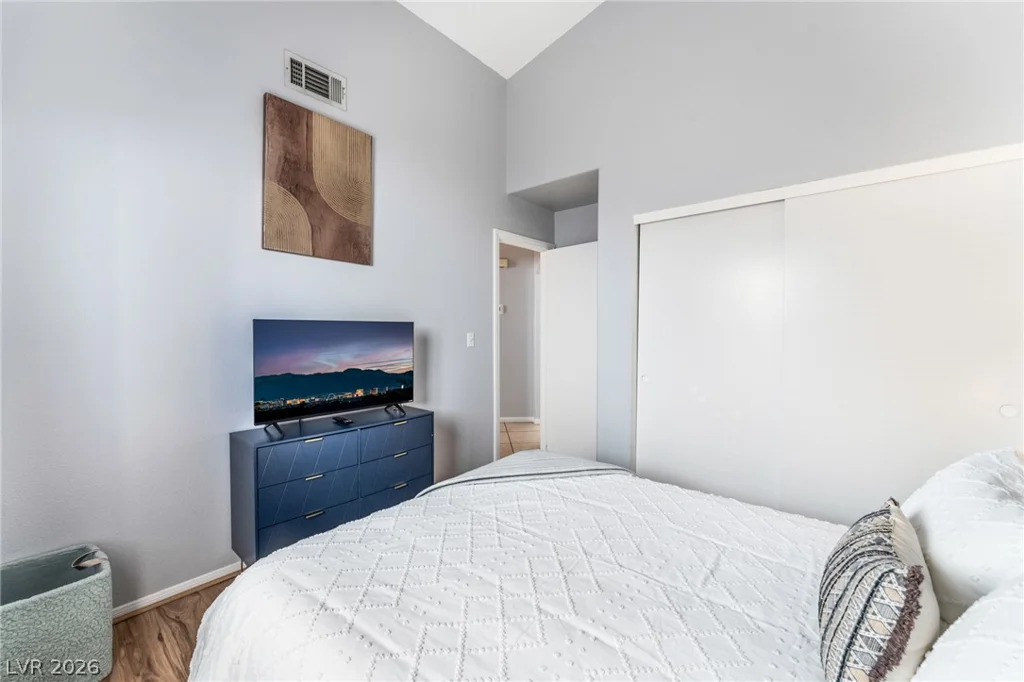 4605 Possum Berry, North Las Vegas, NV 89081
