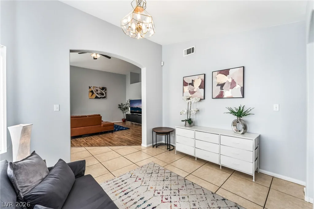 4605 Possum Berry, North Las Vegas, NV 89081