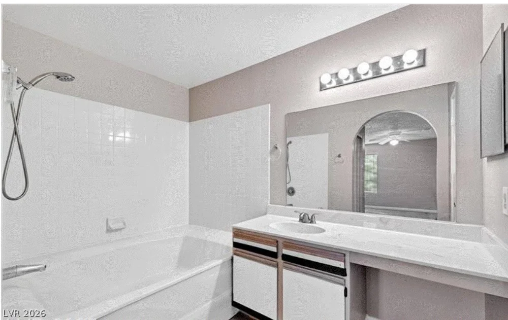 2200 Fort Apache, Las Vegas, NV 89117