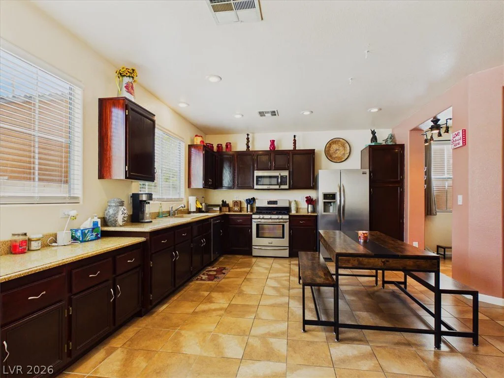 10918 Arapaho Basin, Las Vegas, NV 89179