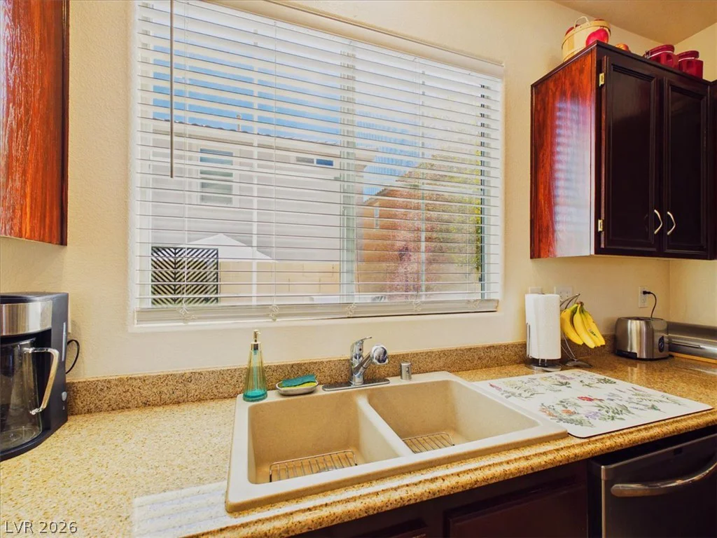 10918 Arapaho Basin, Las Vegas, NV 89179