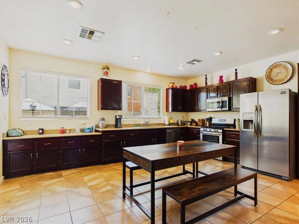 10918 Arapaho Basin, Las Vegas, NV 89179