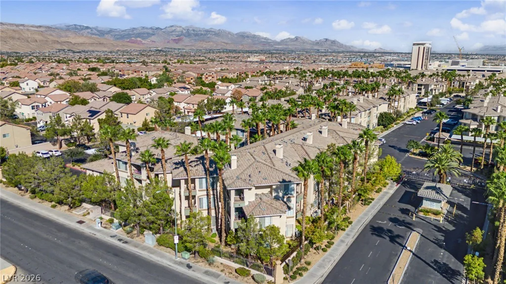 7151 Durango, Las Vegas, NV 89113
