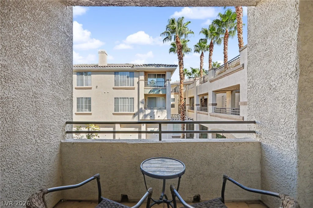 7151 Durango, Las Vegas, NV 89113