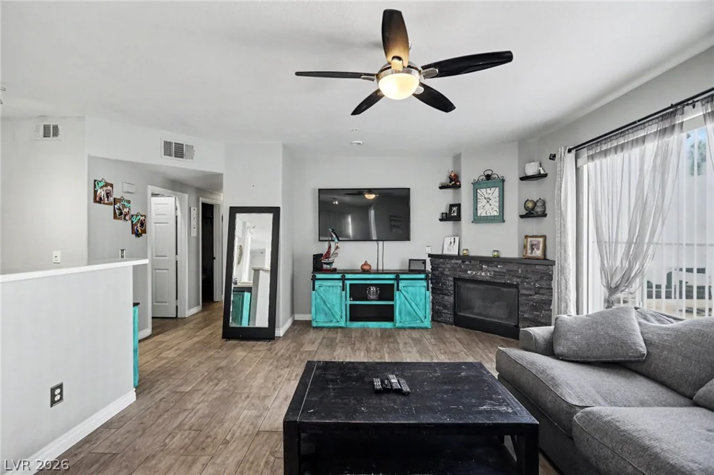 7151 Durango, Las Vegas, NV 89113
