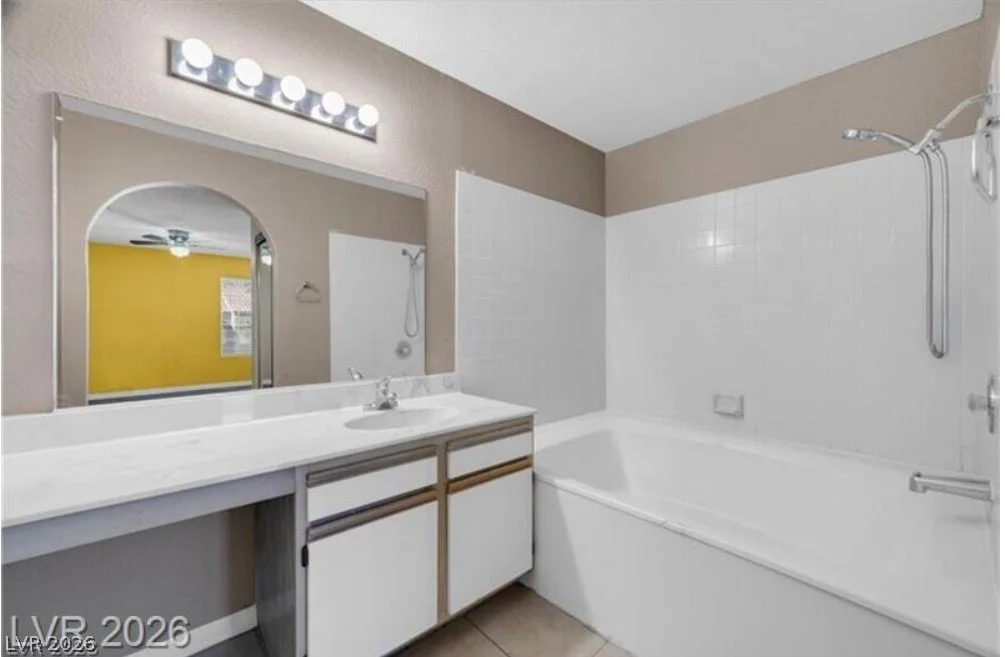 2200 Fort Apache, Las Vegas, NV 89117