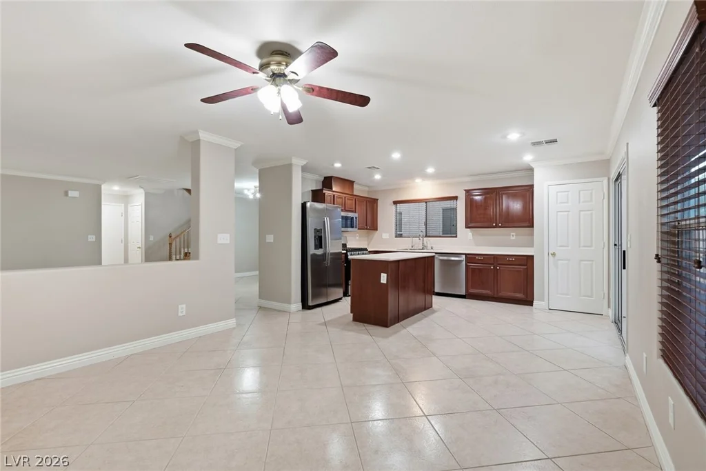 7616 Emerald Ridge, Las Vegas, NV 89129