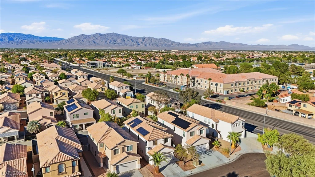 7616 Emerald Ridge, Las Vegas, NV 89129