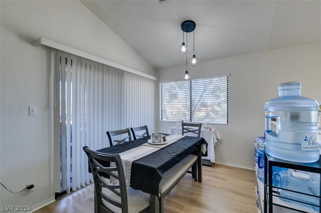 5016 Rainbow, Las Vegas, NV 89118