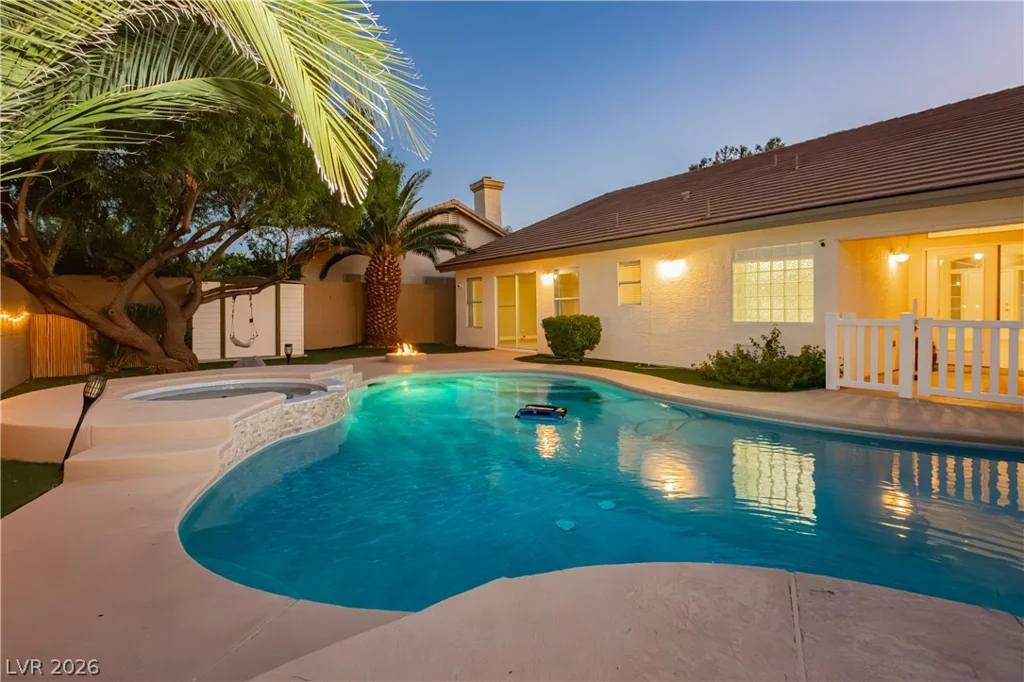 952 Wild West, Henderson, NV 89002