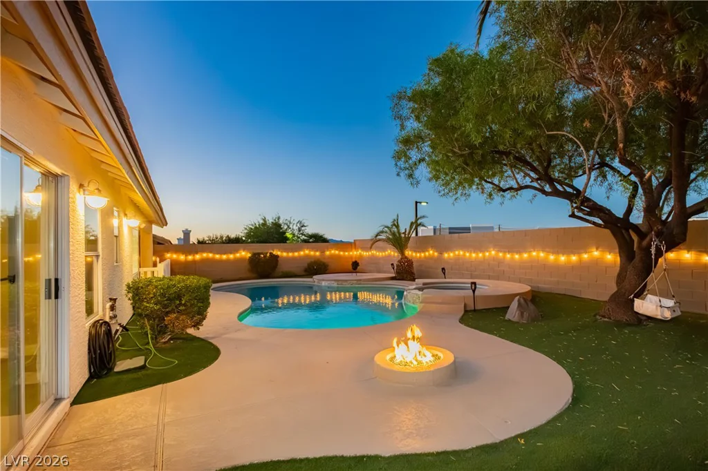 952 Wild West, Henderson, NV 89002