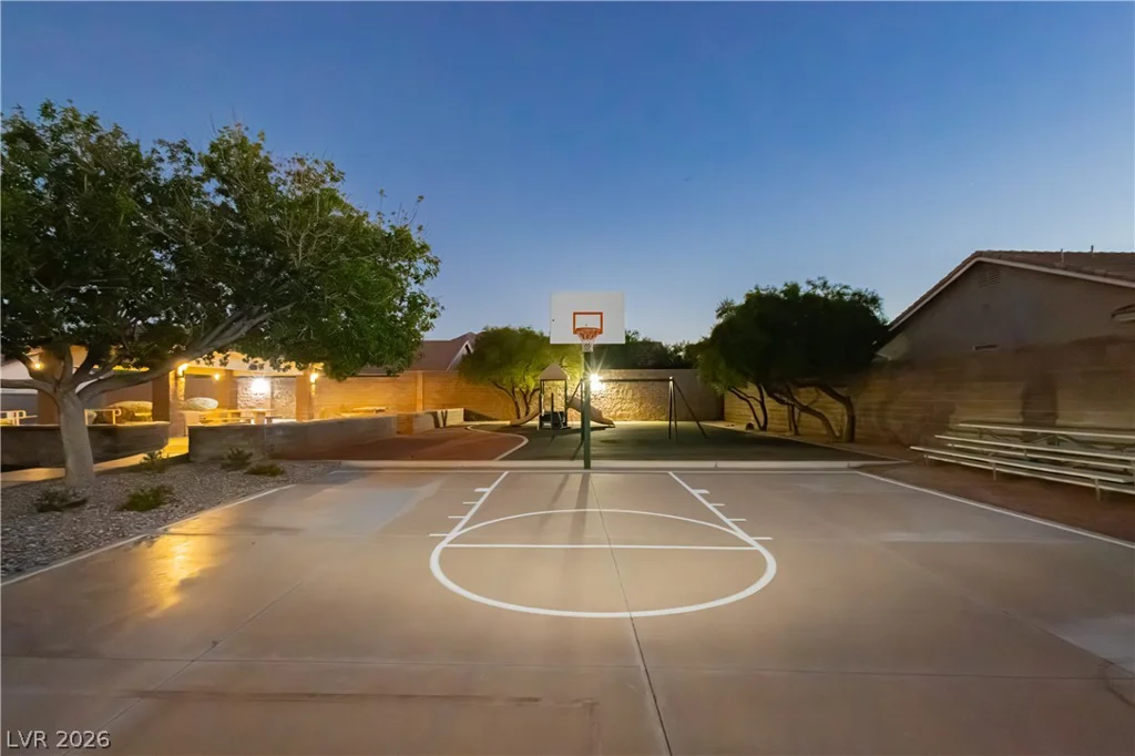 952 Wild West, Henderson, NV 89002